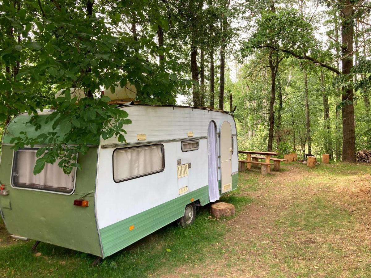 Karavan Na Louce Volenice (Pribram)